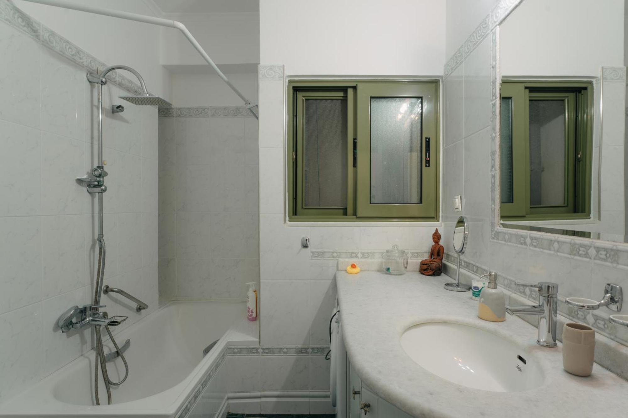 Lazarus 2Bd Apartment In The Center Πάτρα Εξωτερικό φωτογραφία